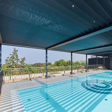 شقة -seaside Garden 52 *